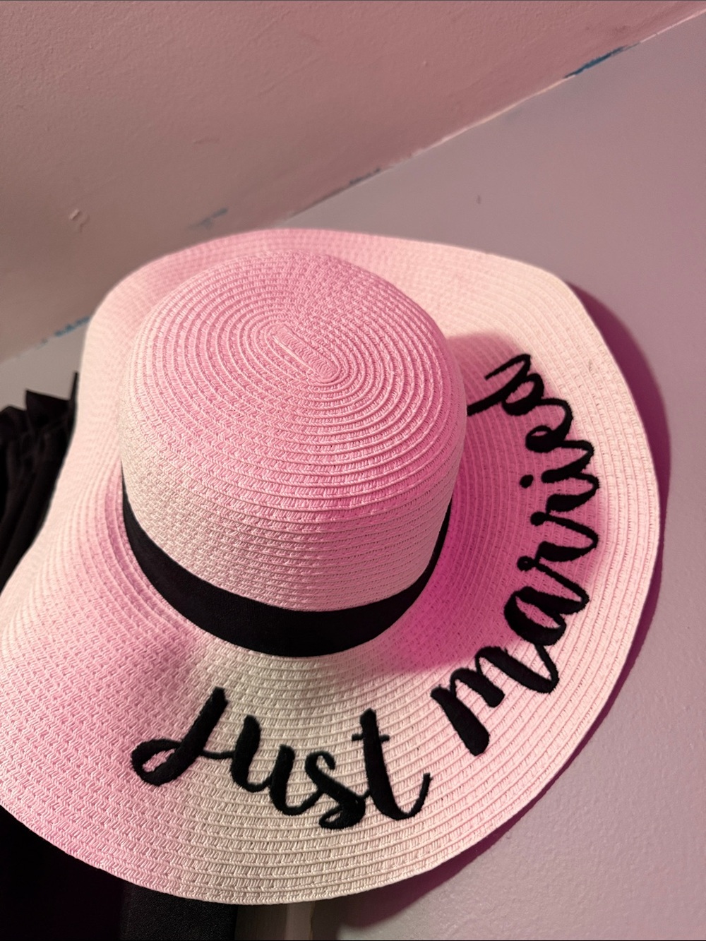 White Straw Sun Hat with Black 'Just Married' Script